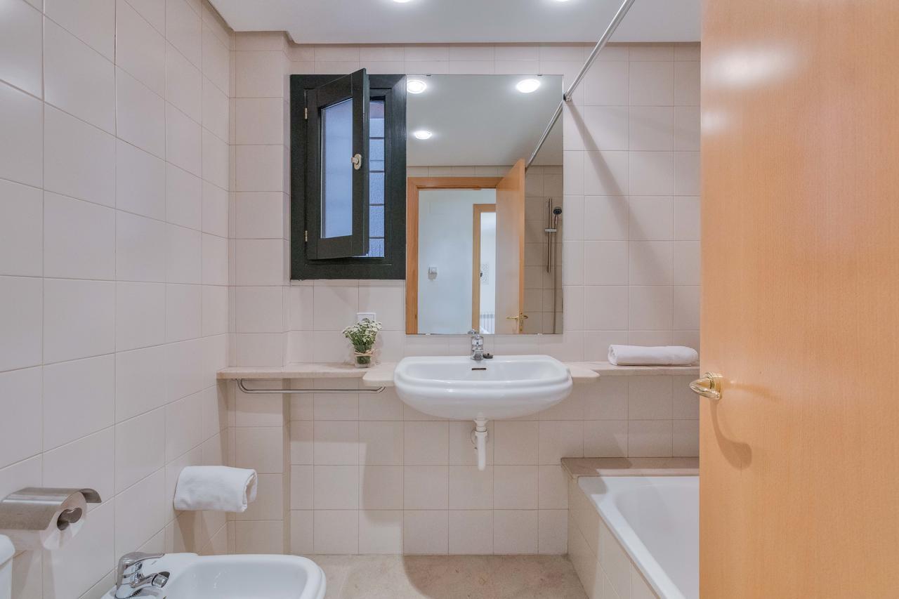 Flateli Pou Rodo 1 Apartment Girona Ngoại thất bức ảnh